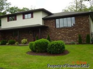 106 Belair Dr #BEL, Archbald, PA 18403
