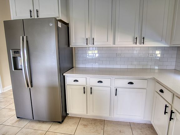 4th image of 274 Sargasso St #1