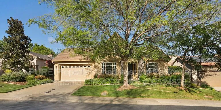 1143 Bevinger Dr — Photo 1
