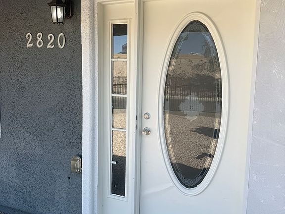 4th image of 2820 S Sandhill Rd #A