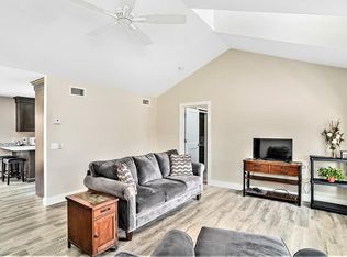 15 Rose Hill Rd, North Kingstown, RI 02874