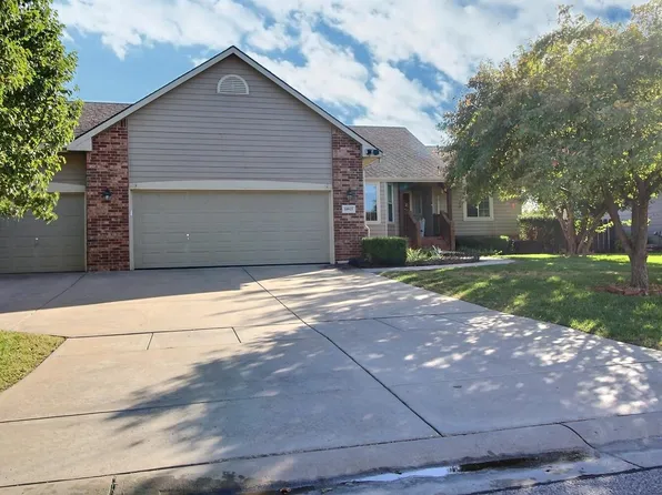 10913 W Lantana St, Wichita, KS 67205