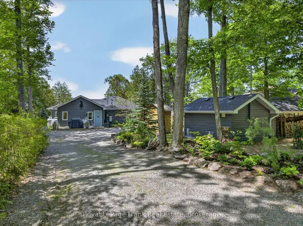 944 Birchcliff Dr, Douro Dummer, ON K0L 2H0