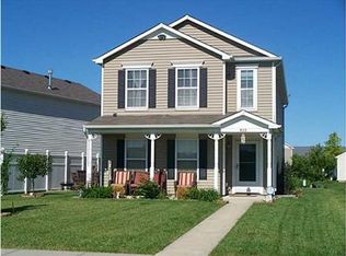 822 Saraina Rd, Shelbyville, IN 46176