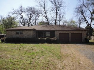 417 NE 4th St, England, AR 72046