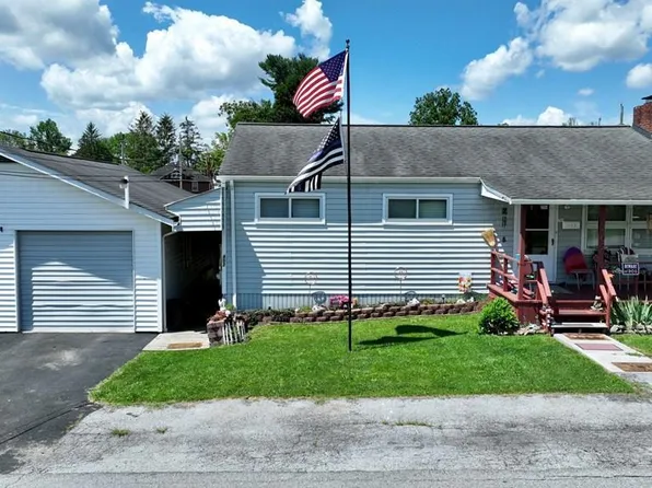 412 Trent St, Princeton, WV 24740