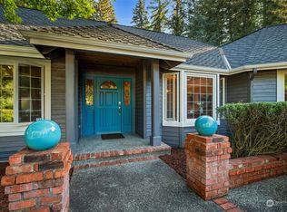 25825 NE 25th St, Redmond, WA 98053