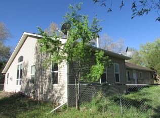 55674 Hickory Rd, Olathe, CO 81425