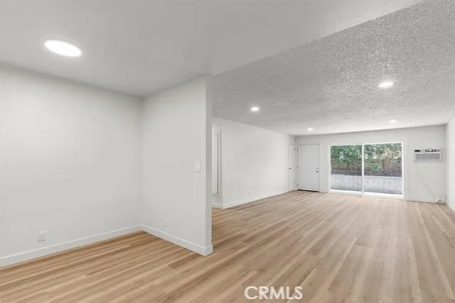 1002 Lombard Dr — Photo 17