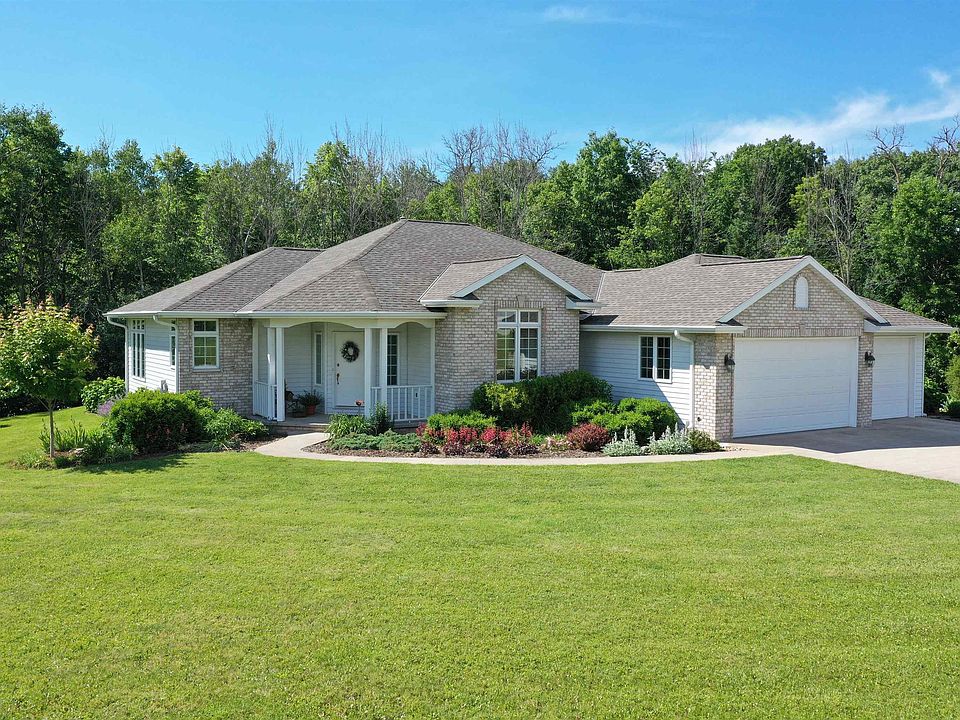 1st image of 4437 Pine Grove Rd