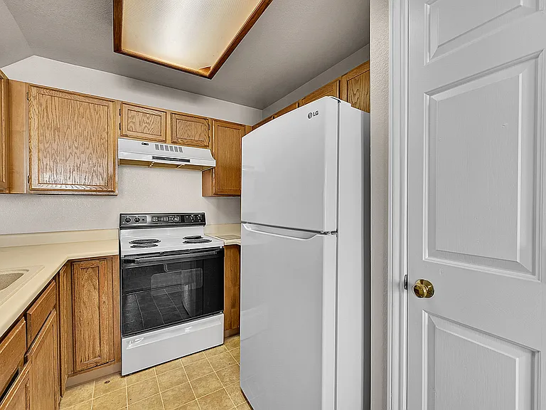 3026 W Prentice Ave #J — Photo 13