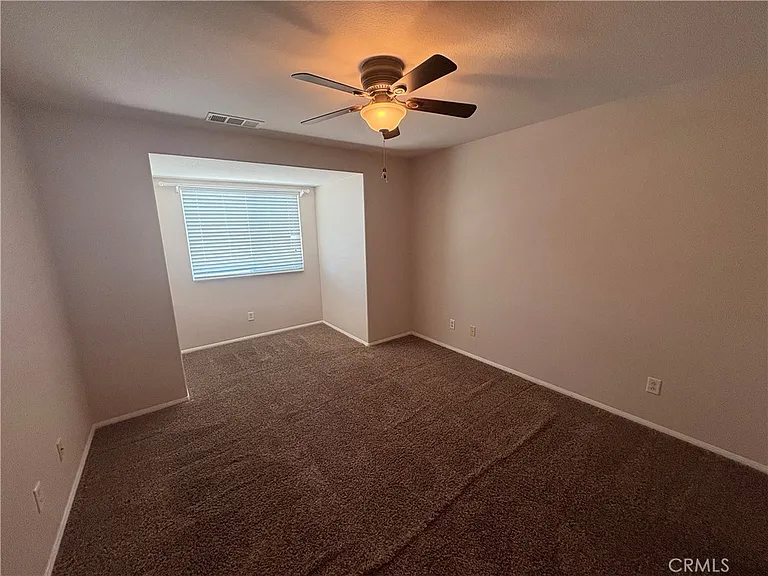 40852 Treasure City Ln — Photo 16