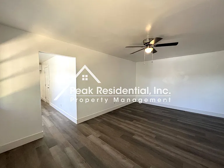 5807 Woodleigh Dr — Photo 7
