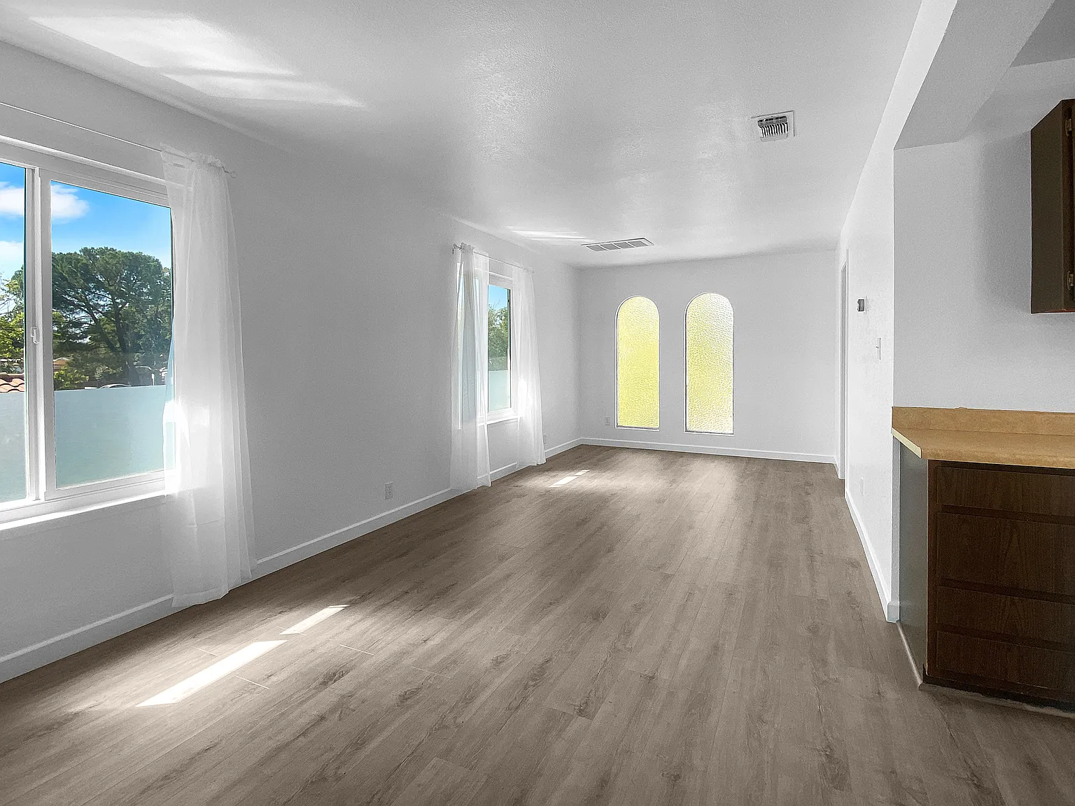 1 bed, 550 sqft, $1,325 — Photo 2
