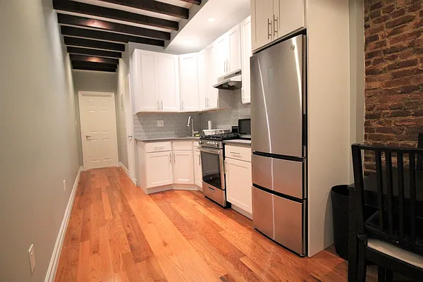 Rented by MADEHOME | media 11