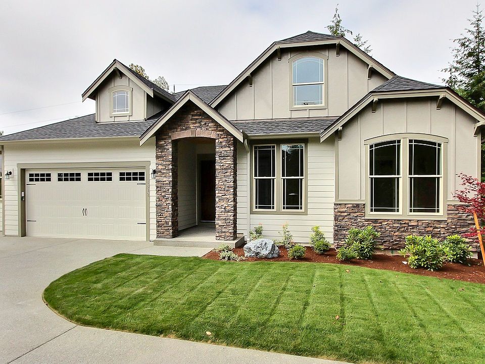 1st image of 5104 NE 133rd Cir
