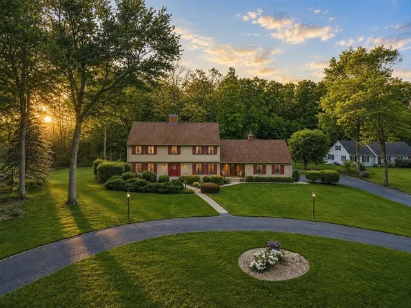 48 Bradfield Dr, Somers, CT 06071