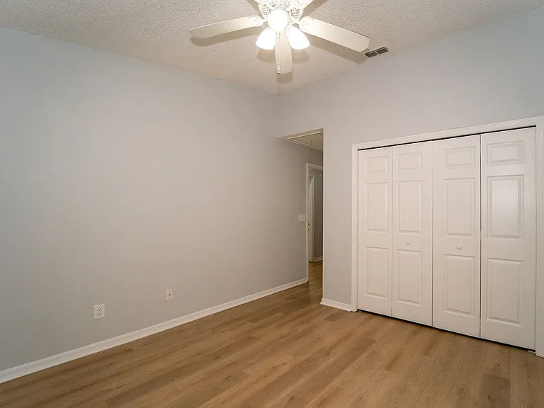 14 Santiago Ct — Photo 12
