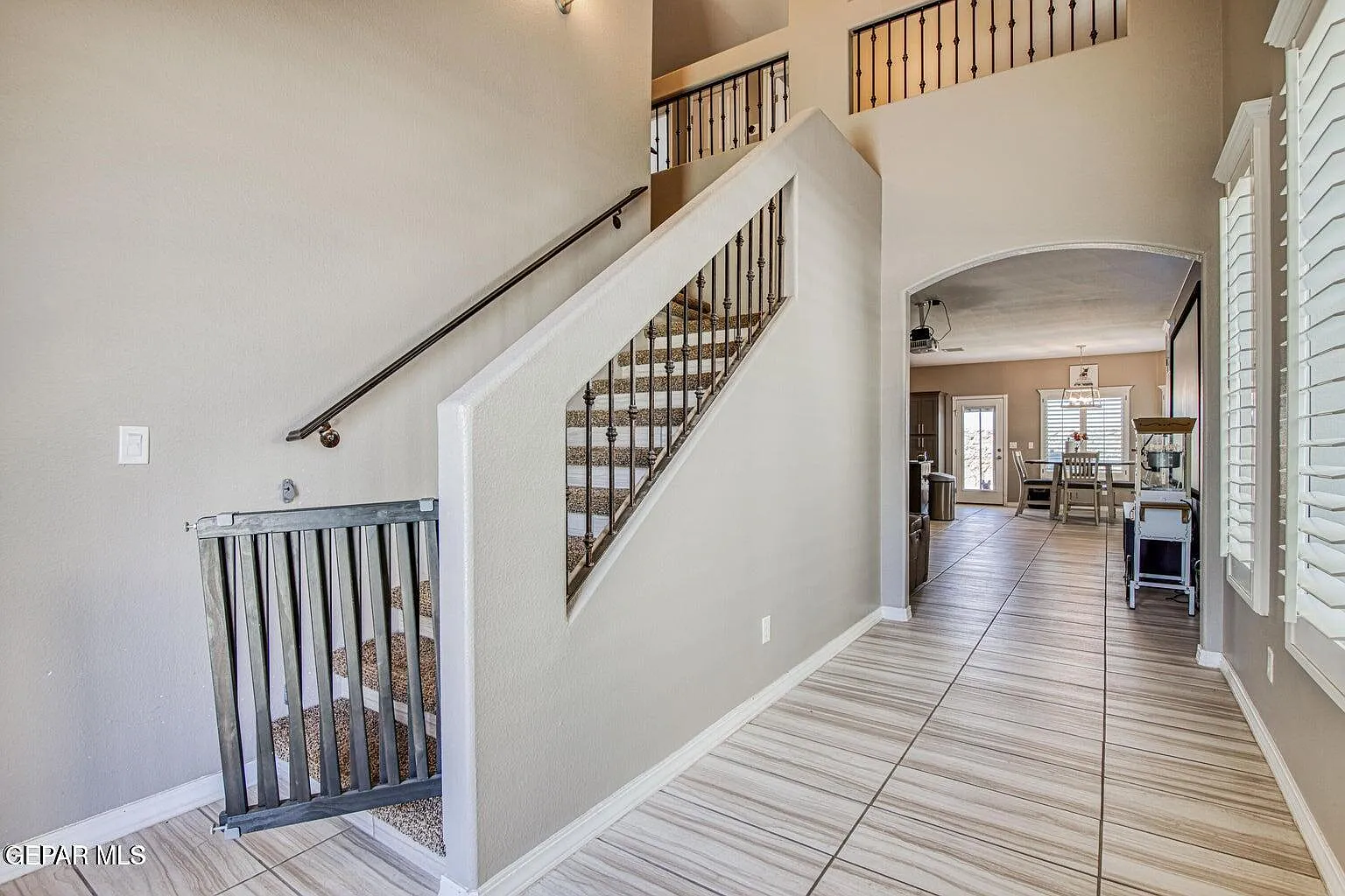 4 bed, 2.5 bath, 2147 sqft, $2,150 — Photo 4