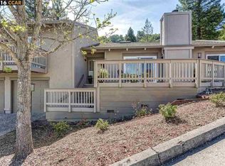 25 Tamarisk, Moraga, CA 94556