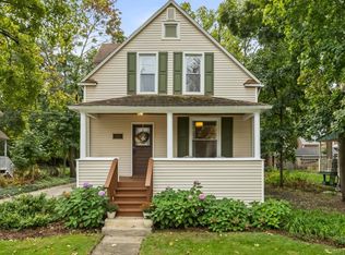 414 E Liberty Dr, Wheaton, IL 60187