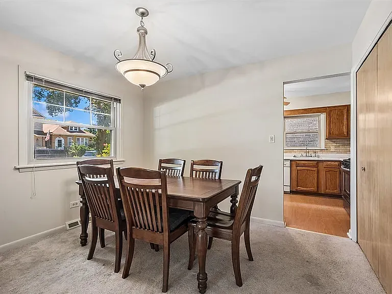 5832 Capulina Ave — Photo 5