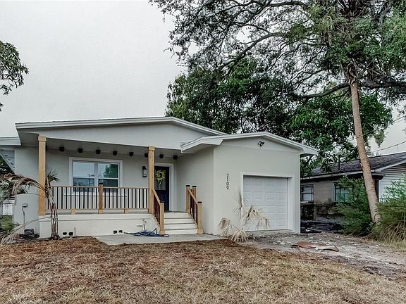 3rd image of 2109 W Grace St