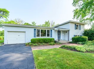 1700 Montgomery Rd, Deerfield, IL 60015