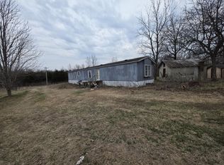 18339 Emmett Kelly Road, Houston, MO 65483