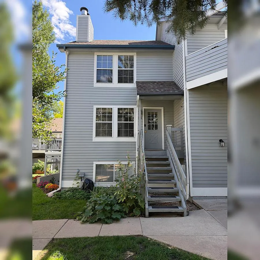 2 bed, 1024 sqft, $2,000 — Photo 1