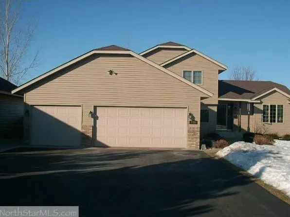 7036 258th St, Wyoming, MN 55092