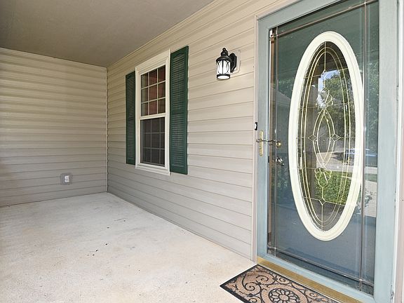 3rd image of 2644 Sunningdale Ct
