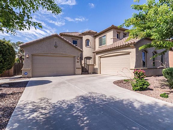 2nd image of 2837 E Desert Broom Pl