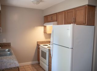 1894 Phillips Ave APT 2, Holt, MI 48842
