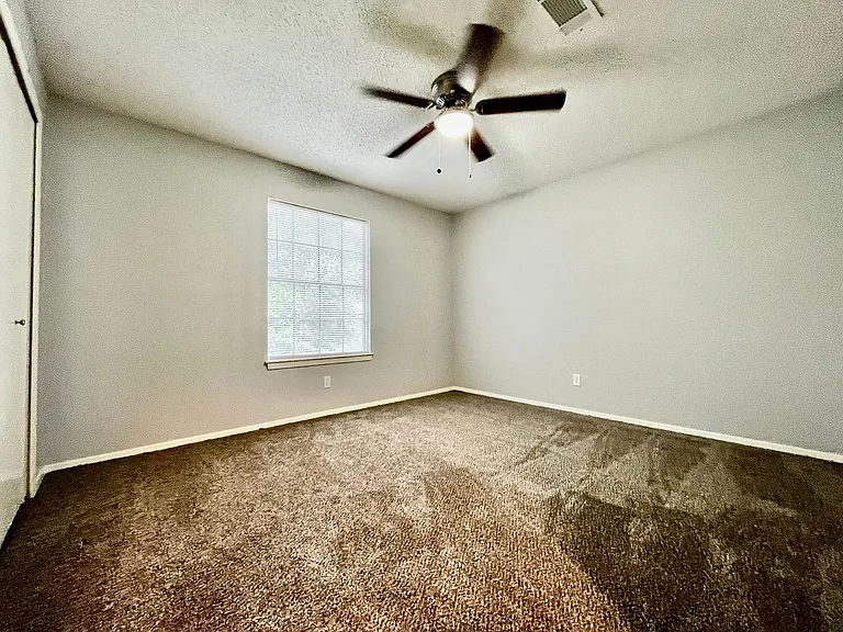 17 Powhattan — Photo 10