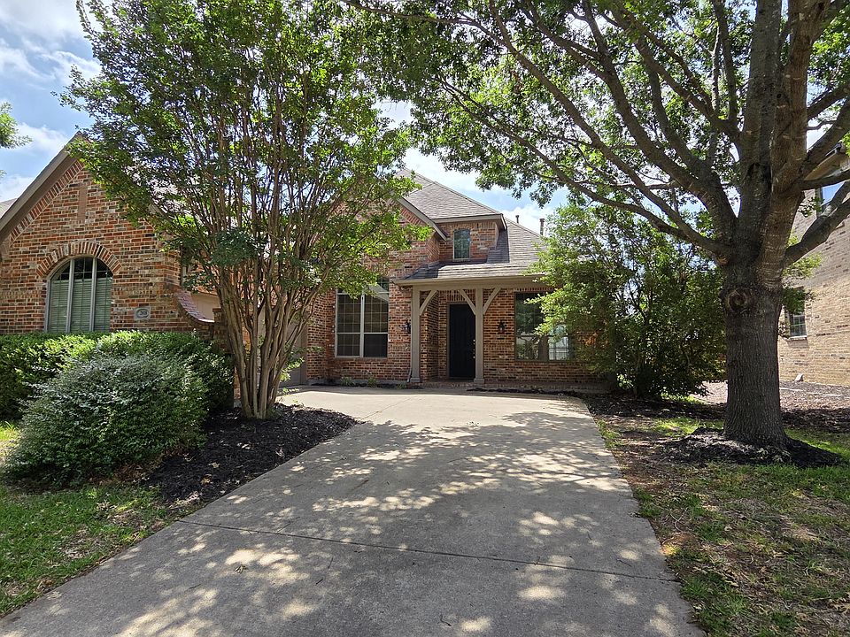 1st image of 2818 Independence Dr