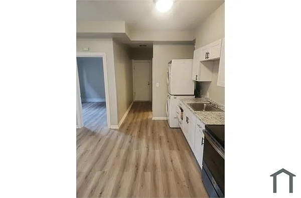Building Photo - 40 Whitmore St #3E