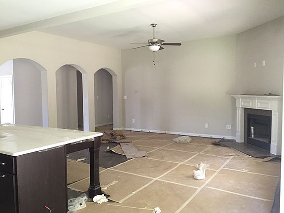 4th image of 97 Pacific Ave
