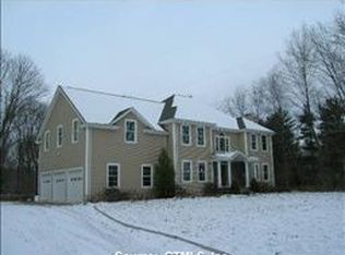 2 Cedarstone Rd, Oxford, CT 06478