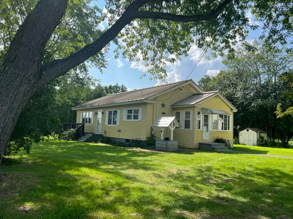 374 Garland Road, Winslow, ME 04901