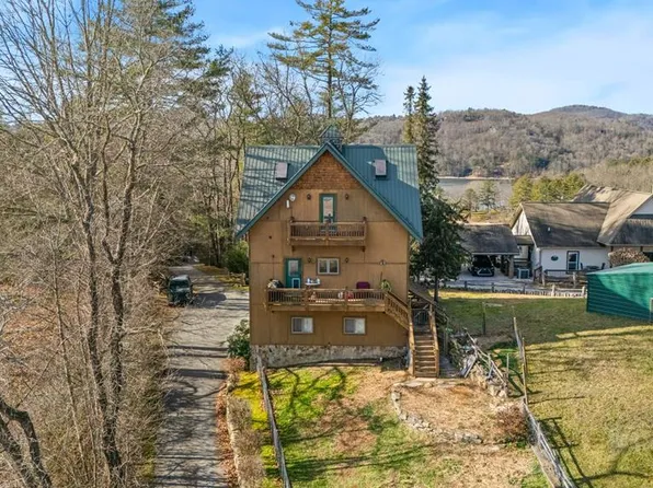 36 Heavens Gate Ln, Cullowhee, NC 28736