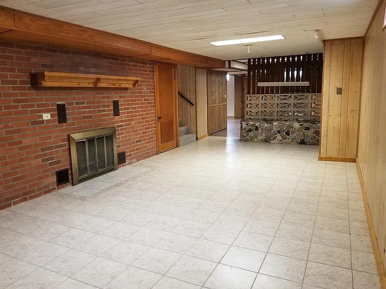 9617 W McCullough Rd — Photo 35
