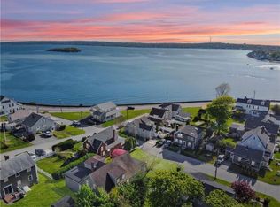 54 Hillside Ave #203, Tiverton, RI 02878