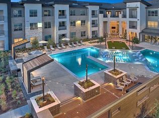 Hunters Creek Apartments, Denton, TX 76210