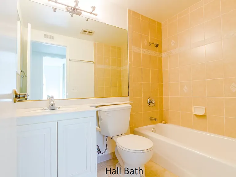 966 Goldenrod Dr — Photo 11
