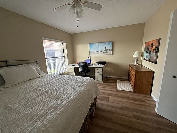 5th image of 629 Nerita St Unit H