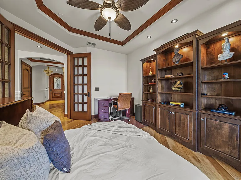 120 C Ave #206 — Photo 49