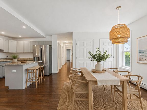 5th image of 13 Atlantic Street #1