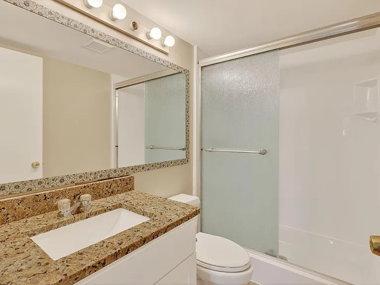 624 Sea Pine Way #B3 — Photo 28