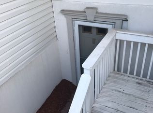 2 Stirling Ter, Totowa, NJ 07512